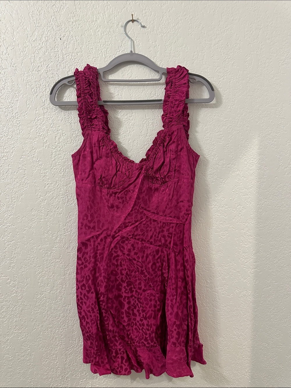 The Reset Fuchsia Ruffled Strap Chemise with Subtle Leopard Print